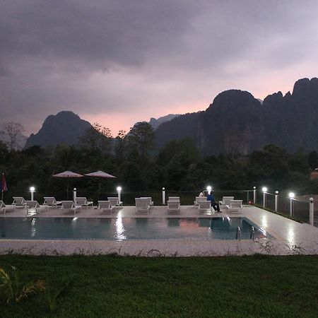 Lisha The Grand Riverside Hotel Vang Vieng Ngoại thất bức ảnh