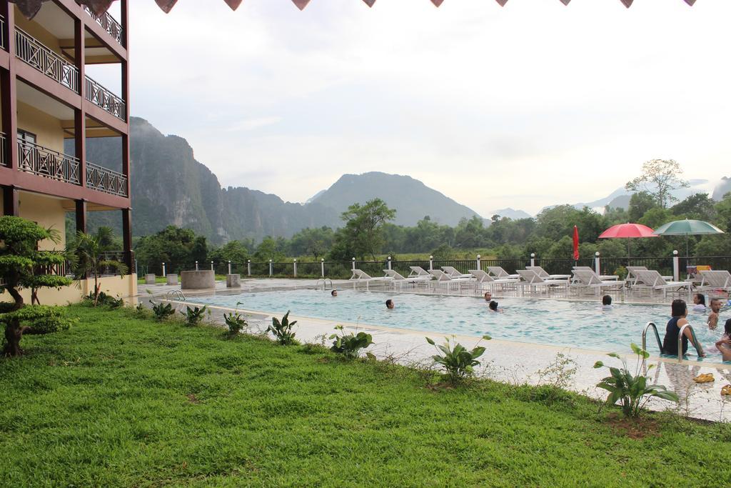 Lisha The Grand Riverside Hotel Vang Vieng Ngoại thất bức ảnh
