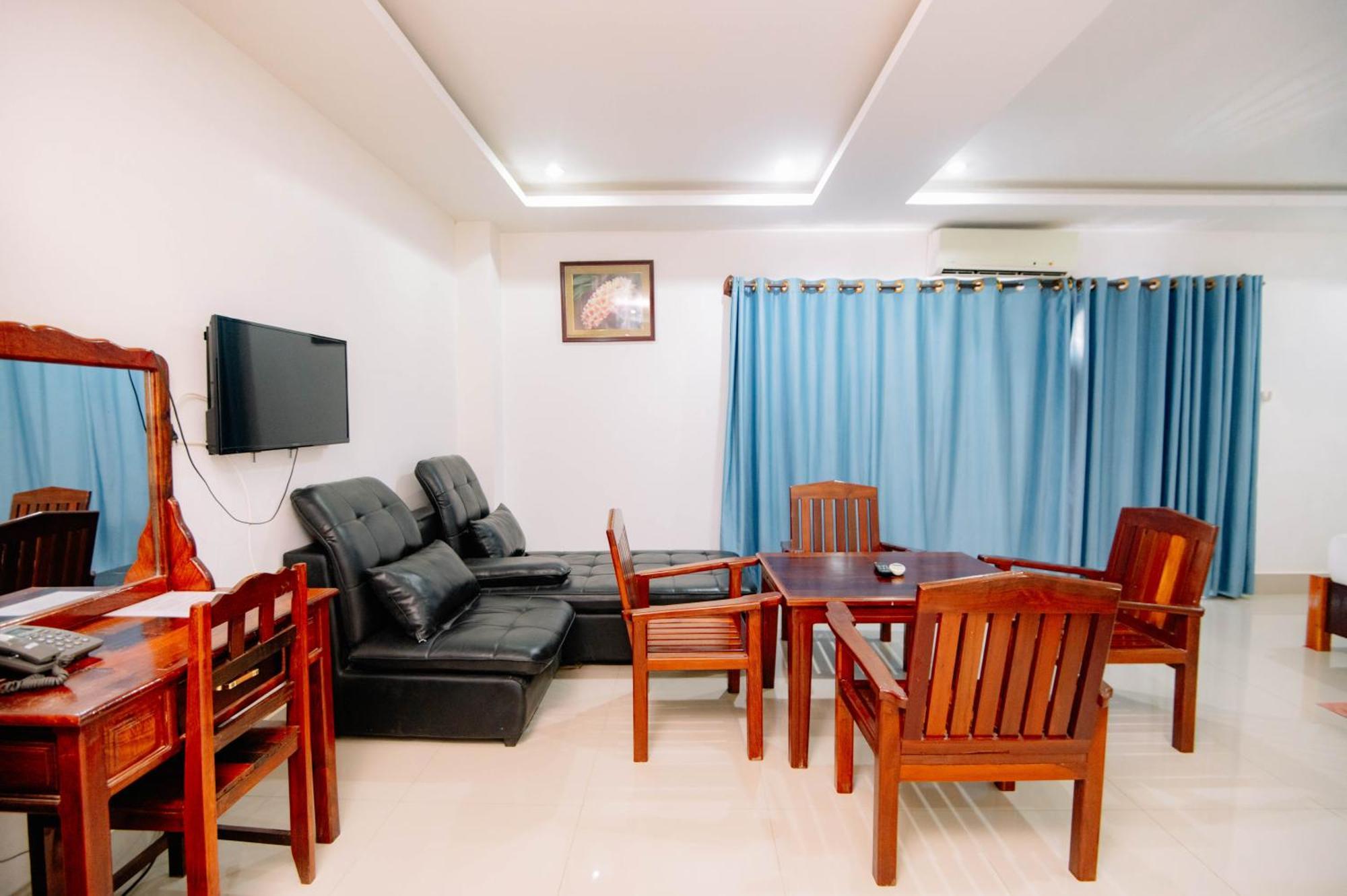 Lisha The Grand Riverside Hotel Vang Vieng Ngoại thất bức ảnh