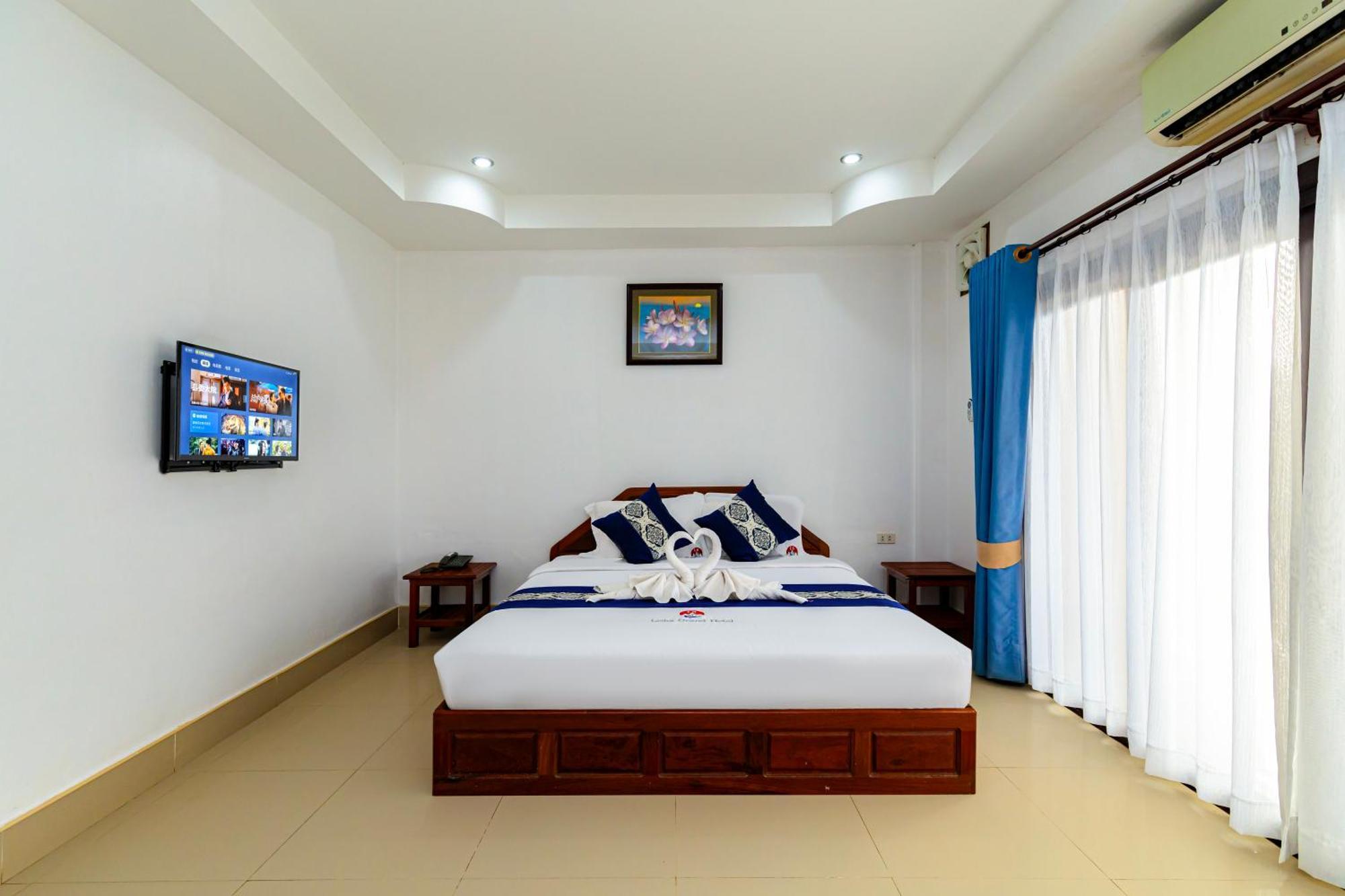 Lisha The Grand Riverside Hotel Vang Vieng Ngoại thất bức ảnh