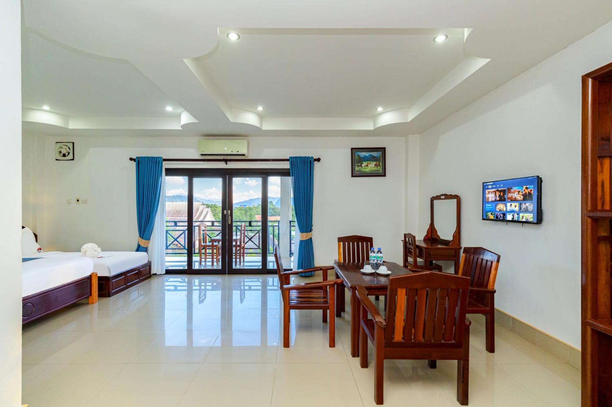Lisha The Grand Riverside Hotel Vang Vieng Ngoại thất bức ảnh