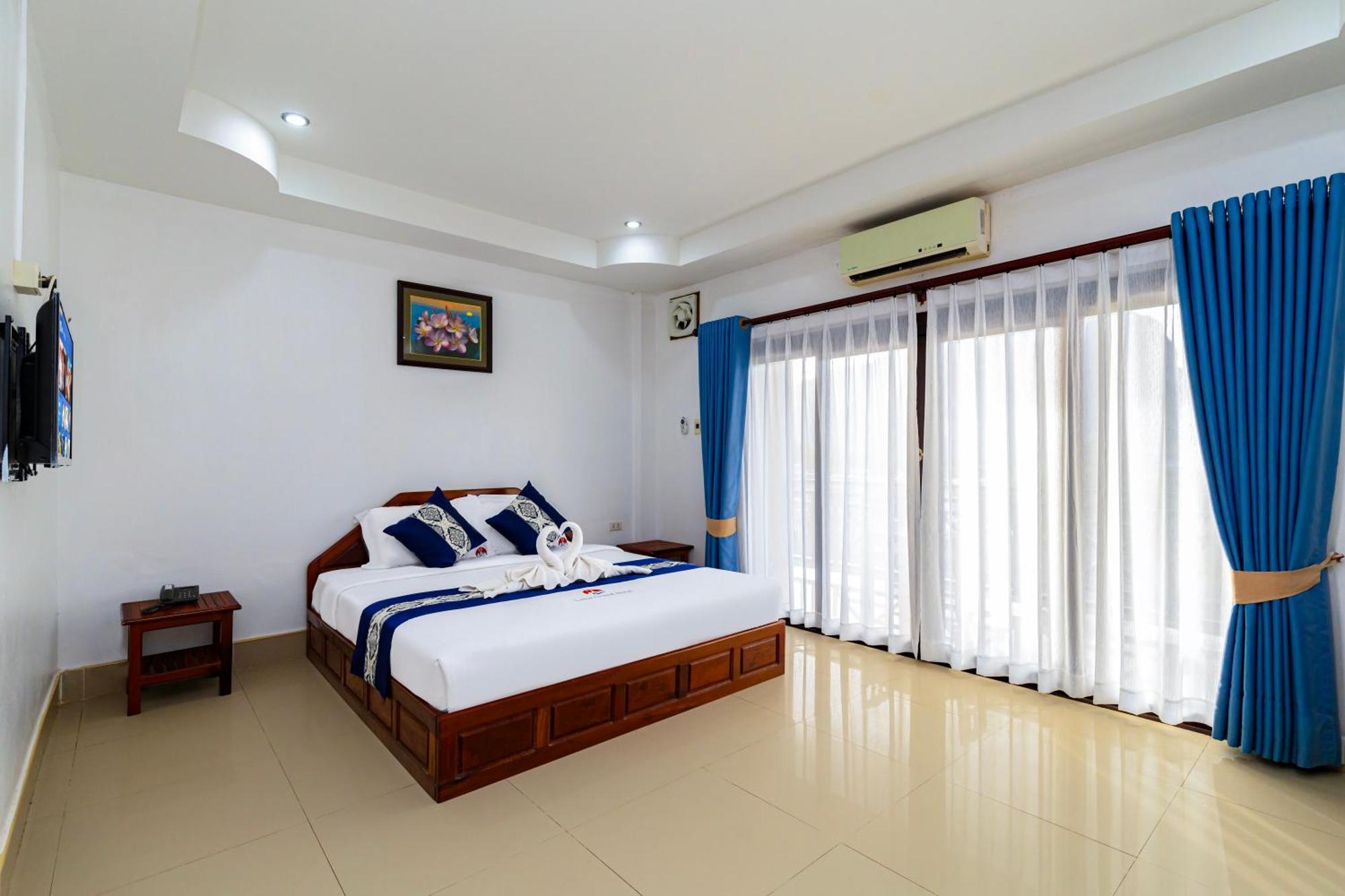 Lisha The Grand Riverside Hotel Vang Vieng Ngoại thất bức ảnh