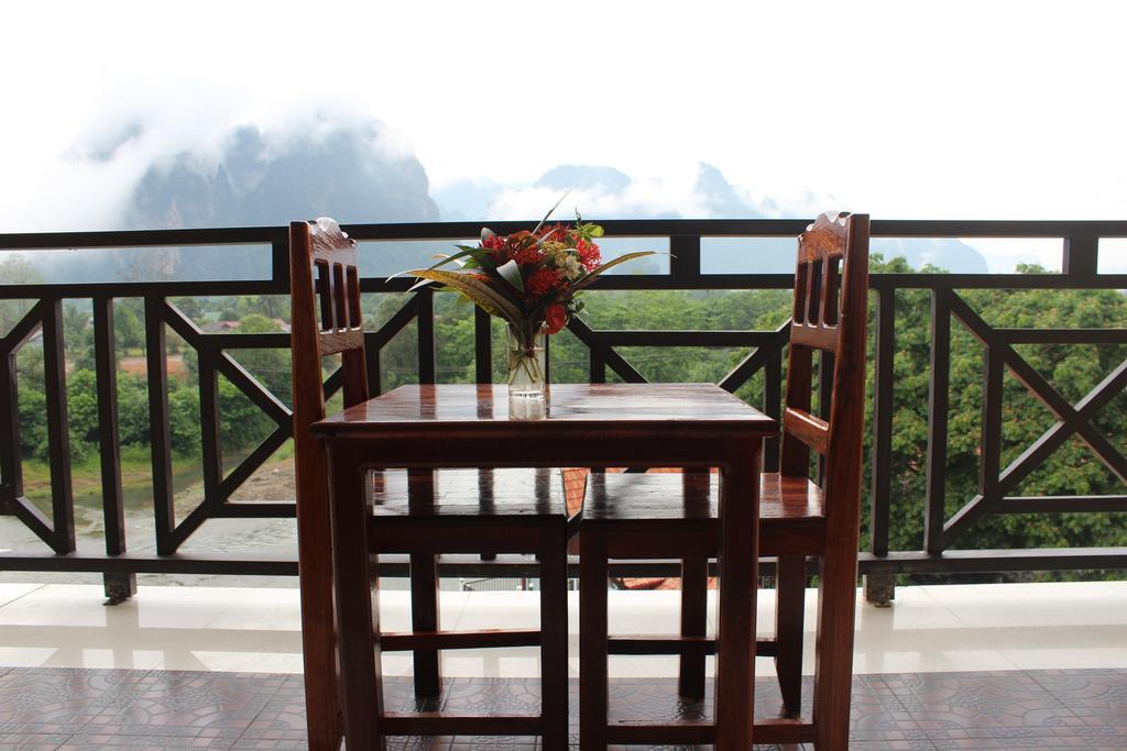 Lisha The Grand Riverside Hotel Vang Vieng Ngoại thất bức ảnh