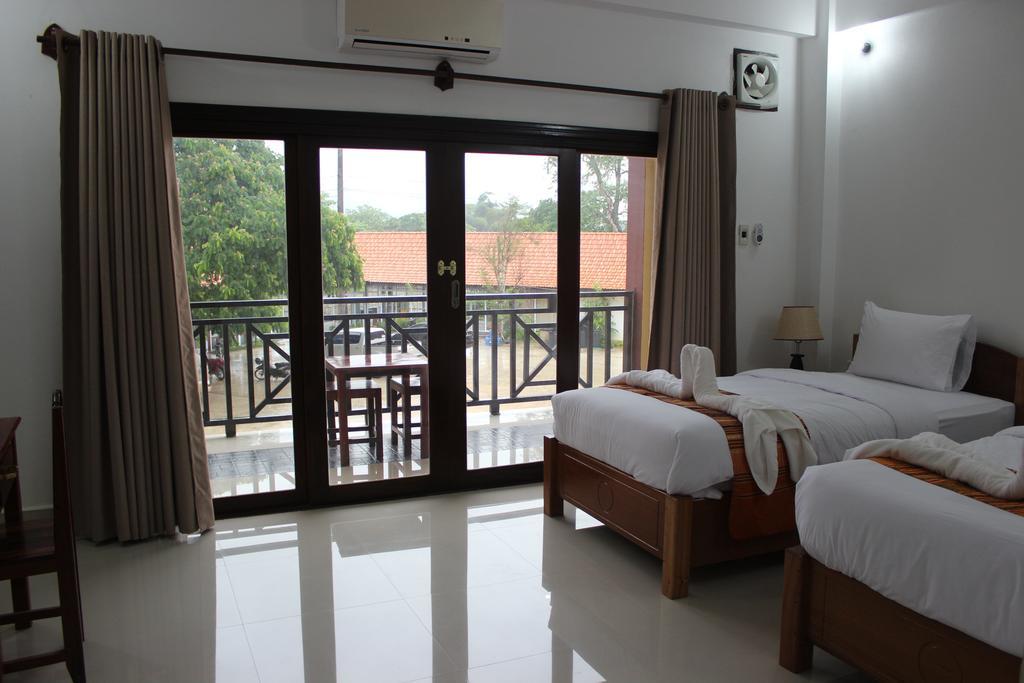 Lisha The Grand Riverside Hotel Vang Vieng Ngoại thất bức ảnh